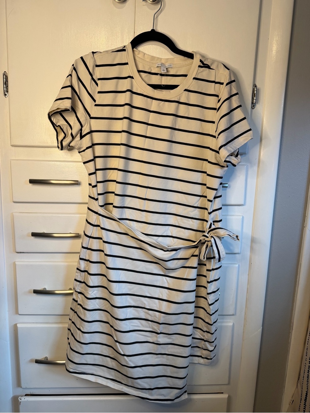 NWOT Striped Short Sleeve Tie-Waist Dress in Cream and Black